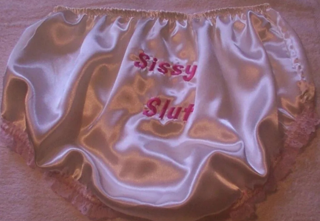 sissyslutknickers.jpg