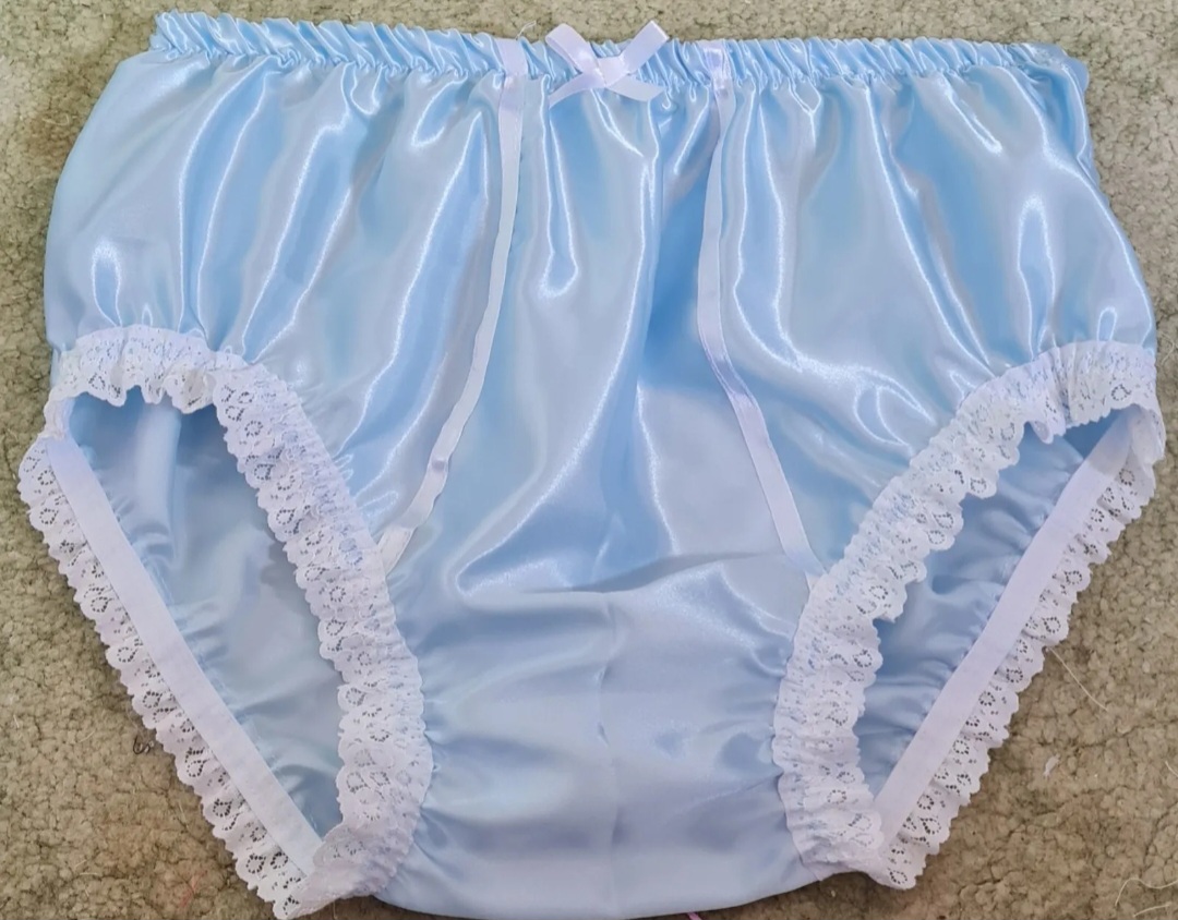 bluesanitaryknickers.jpg