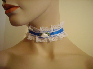 chokers032.jpg.w300h225.jpeg