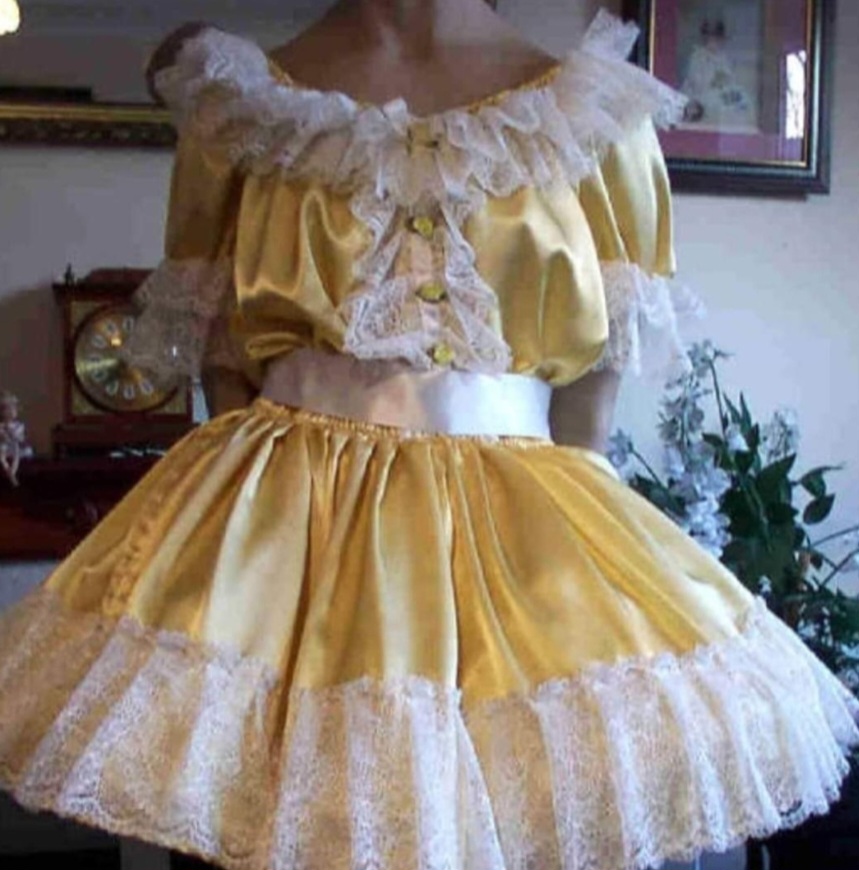 goldsisssydress.jpeg