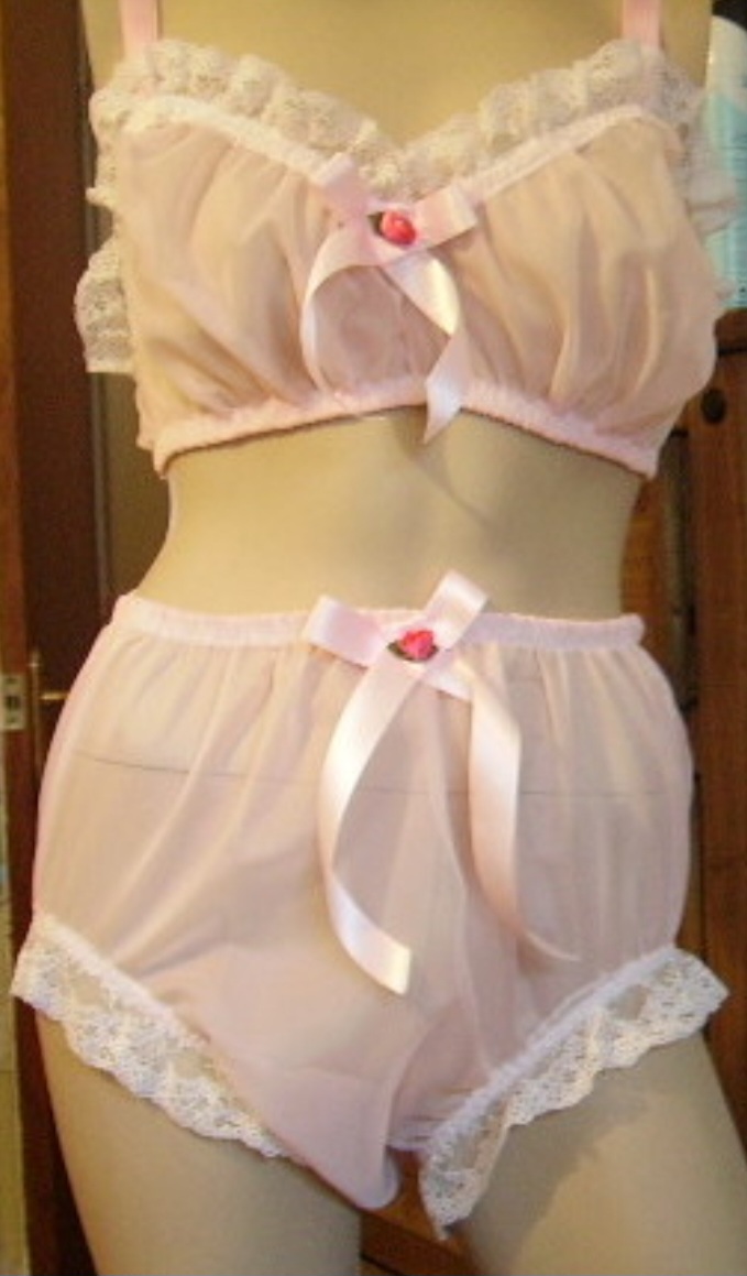 pinksheerbraandknickersset.jpg